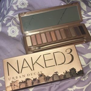 URBAN DECAY naked 3 pallet